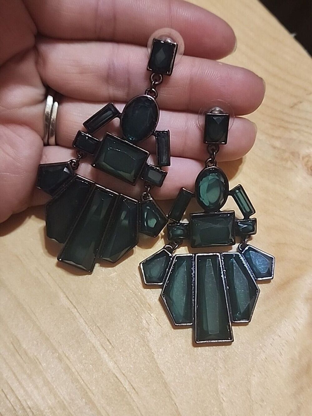 Green Drop Dangle Chandelier Earrings Faceted Pierced 3"